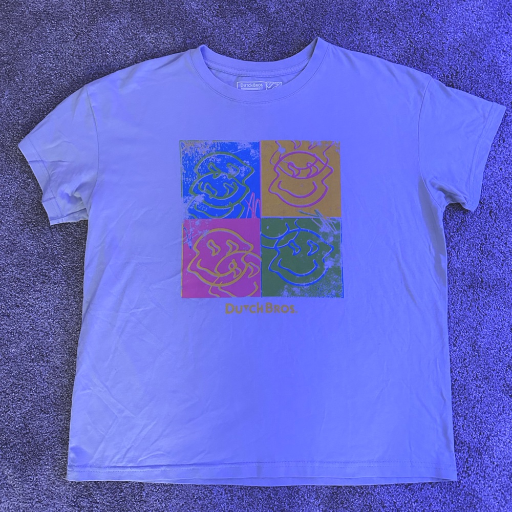 smiley face dutch bros shirt!!